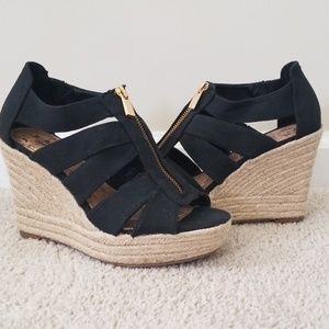 Wedge shoes